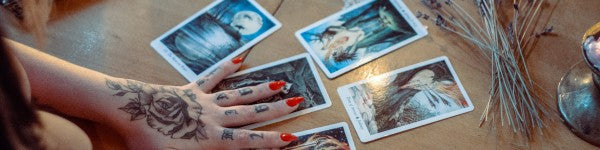 How To Make Sure You Are Buying The Right Tarot Deck Online & Instore!