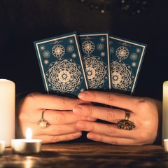 Tarot & Oracle Cards